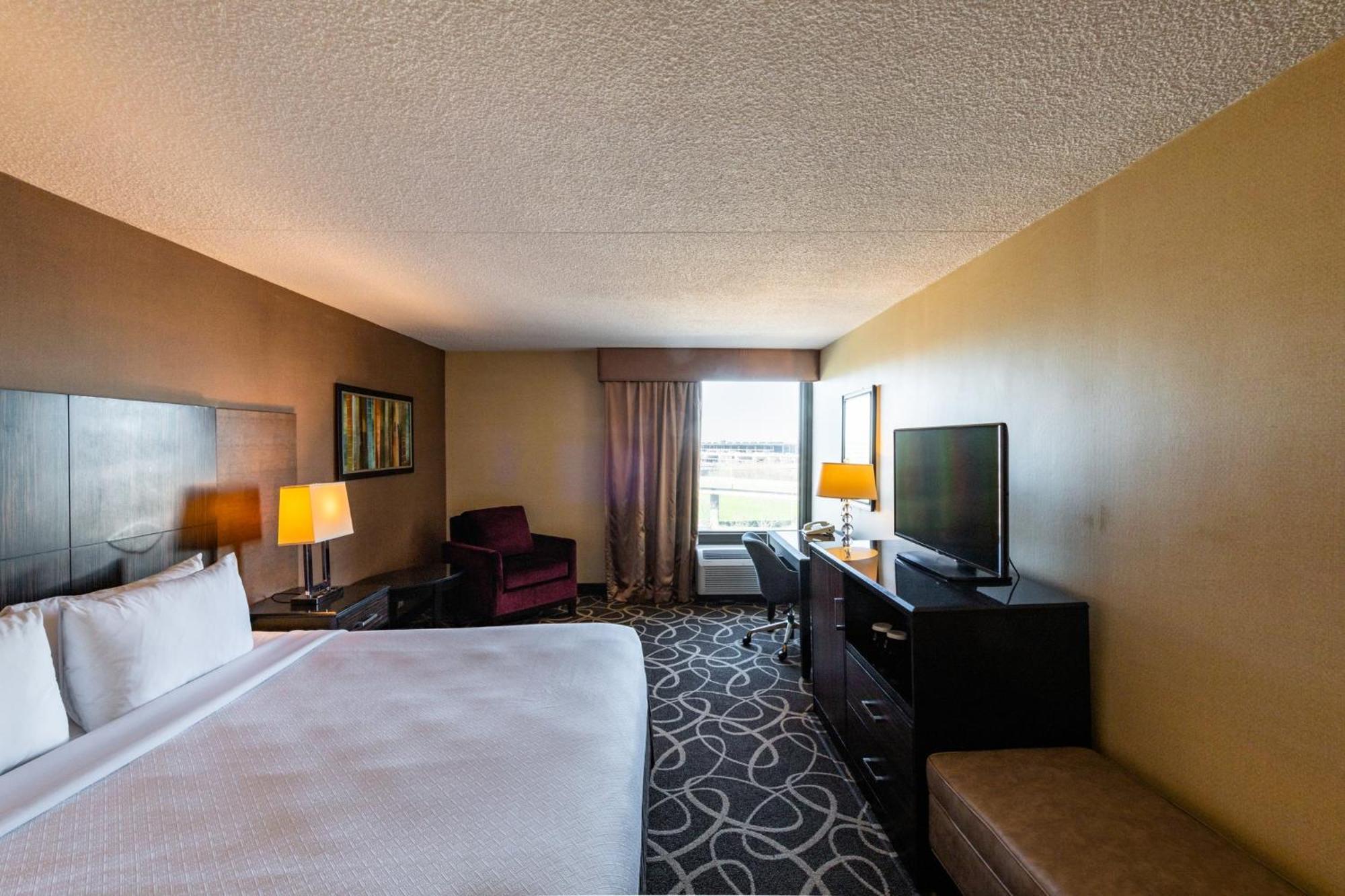 Crowne Plaza Newark Airport By Ihg Hotel Елизабет Екстериор снимка