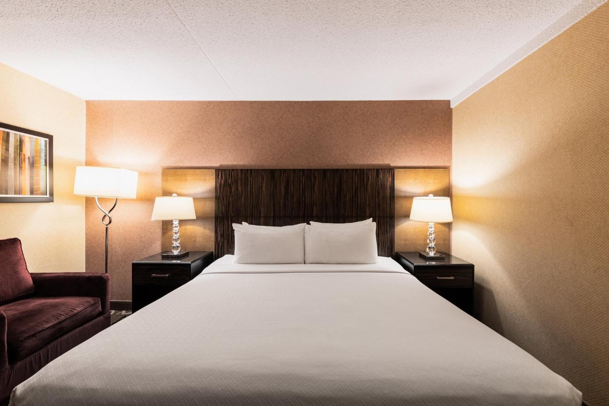 Crowne Plaza Newark Airport By Ihg Hotel Елизабет Екстериор снимка